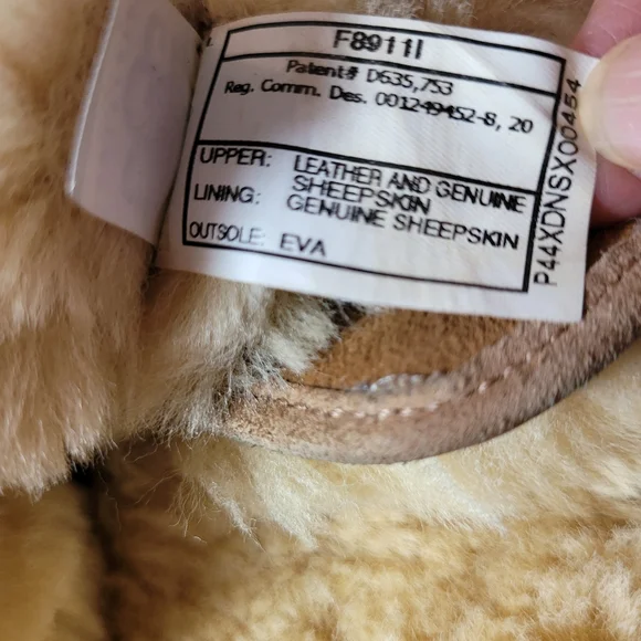 UGG ROMMY LACE UP CHESTNUT BOOT - Picture 7 of 16